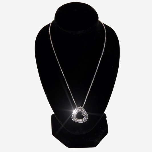18K WHITE GOLD GF SWAROVSKI CRYSTAL LOVE HEART PENDANT NECKLACE FREE CHAIN BAG