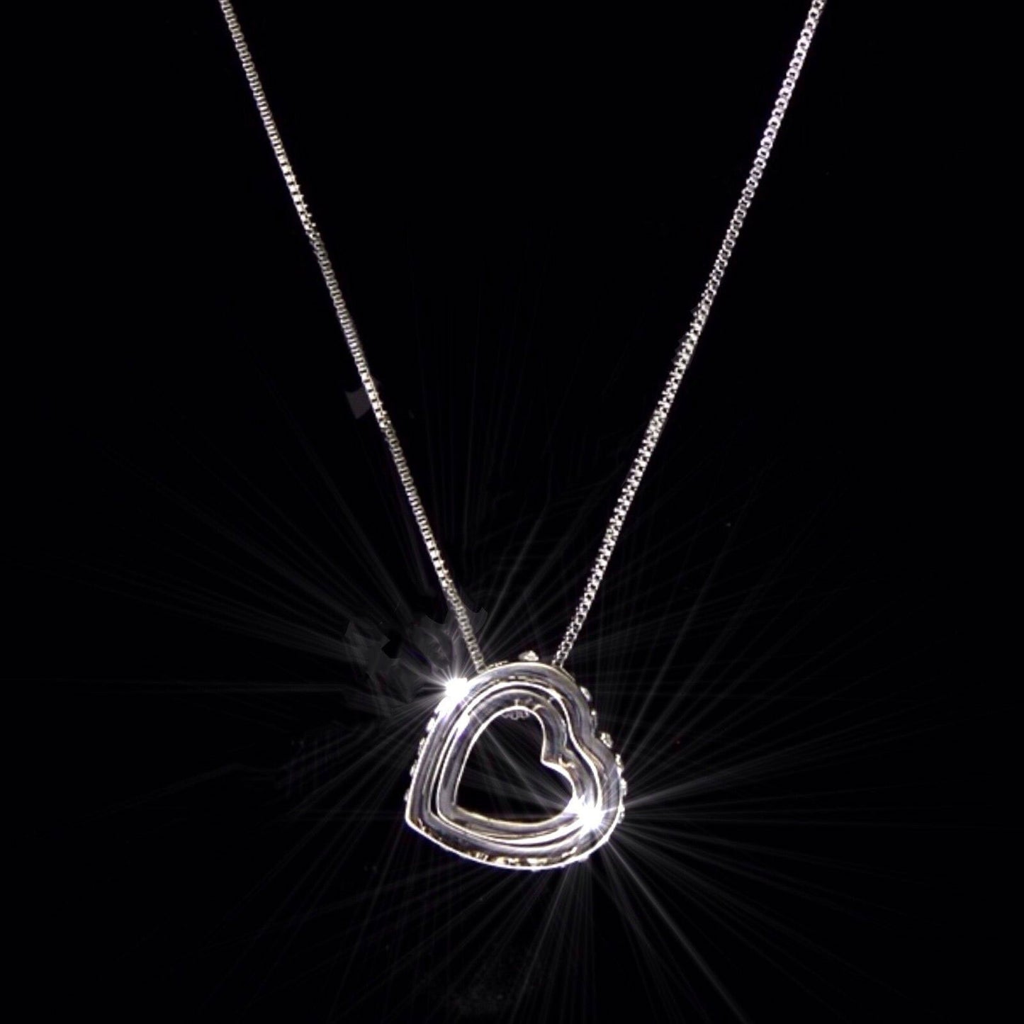 18K WHITE GOLD GF SWAROVSKI CRYSTAL LOVE HEART PENDANT NECKLACE FREE CHAIN BAG