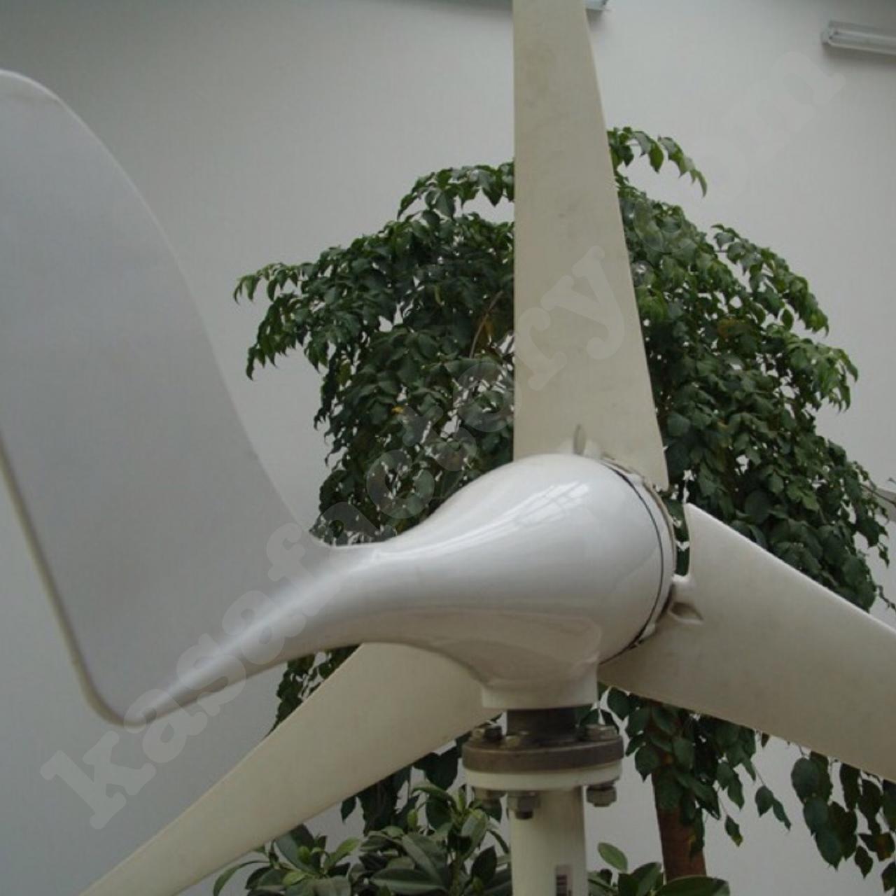 300W 12V Wind Turbine Generator 3 Blade - Digital Hybrid Wind/Solar Controller