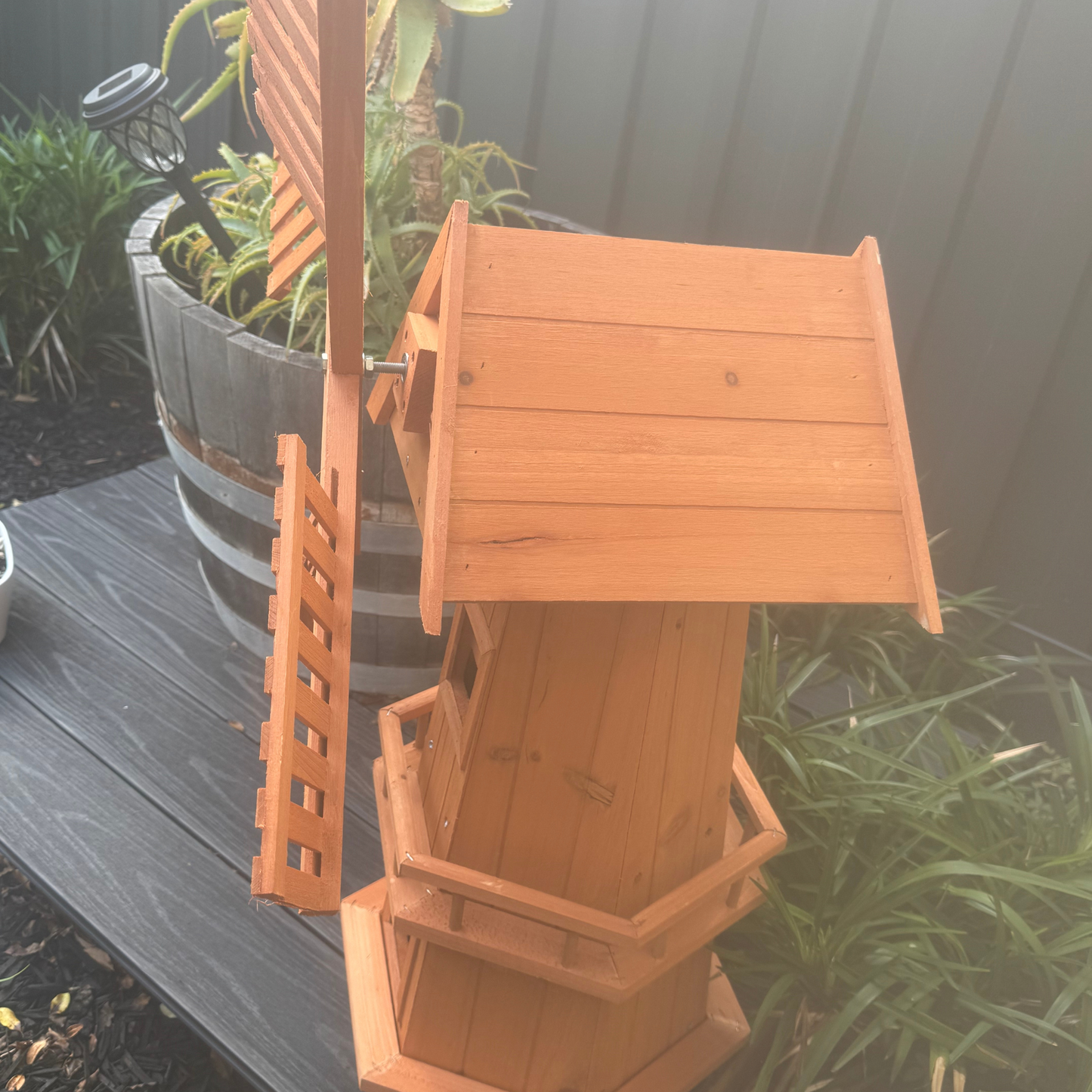 NEW 90CM WOODEN WINDMILL GARDEN ORNAMENT PLANT HOLDER OUTDOOR STATUE BIRD HOUSE!